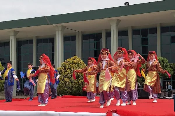 Dokuz Eylül Üniversitesi Özel 75. - Resim 19
