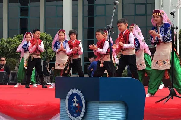 Dokuz Eylül Üniversitesi Özel 75. - Resim 13