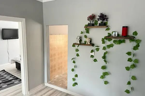 airportforestroom - Resim 3