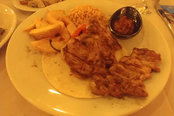 Göl Restoran - Resim 19