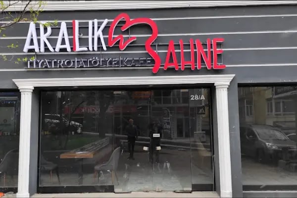 Aralık Sahne - Resim 3