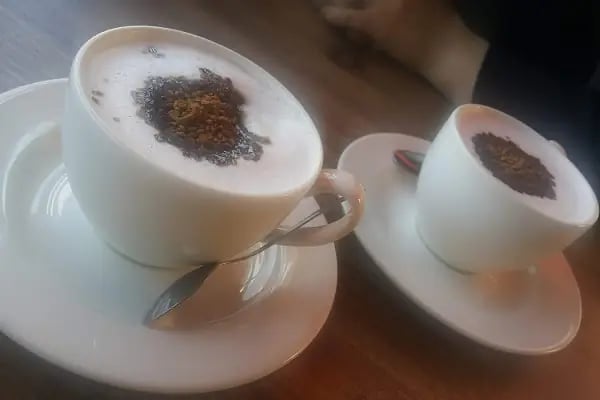 Moon Cafe - Resim 4