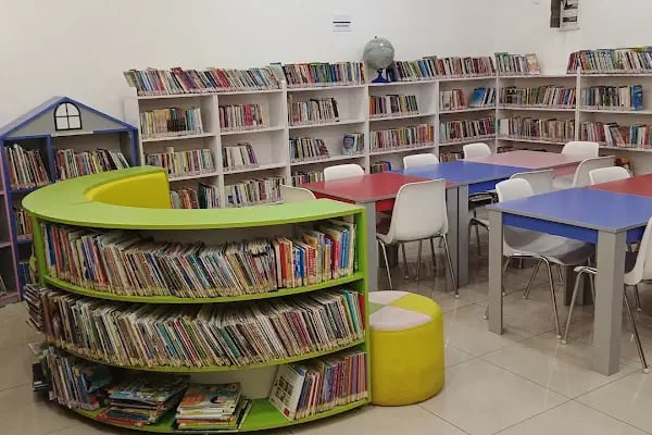 Kültür ve Turizm Bakanlığı Balçova İlçe Halk Kütüphanesi - Resim 4