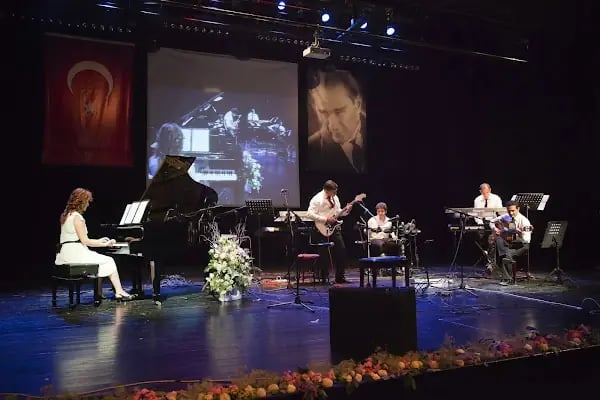 T.C. MEB Özel Global Sanat Eğitim Merkezi - Resim 3