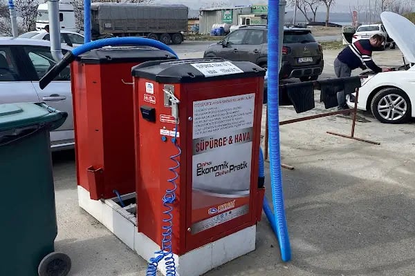 YouWash Self Servis Oto Yıkama Kompleksi - Resim 9