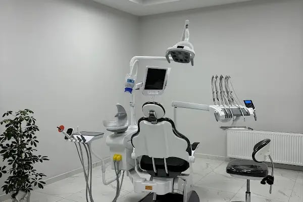 Özel ED Ağız ve Diş Sağlığı Polikliniği - Resim 17