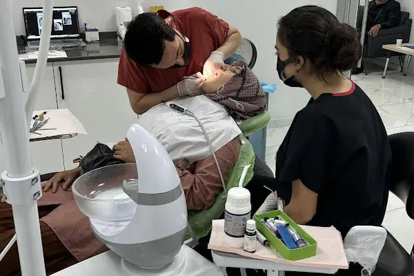 Özel ED Ağız ve Diş Sağlığı Polikliniği - Resim 10