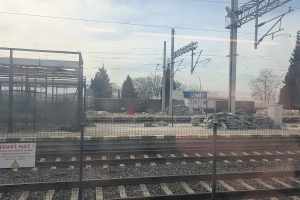 Tren İstasyonu - Resim 20
