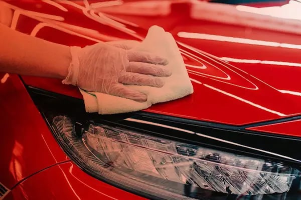 ÜLKÜ GARAGE - Bursa Oto Yıkama - Oto Kuaför - Resim 1