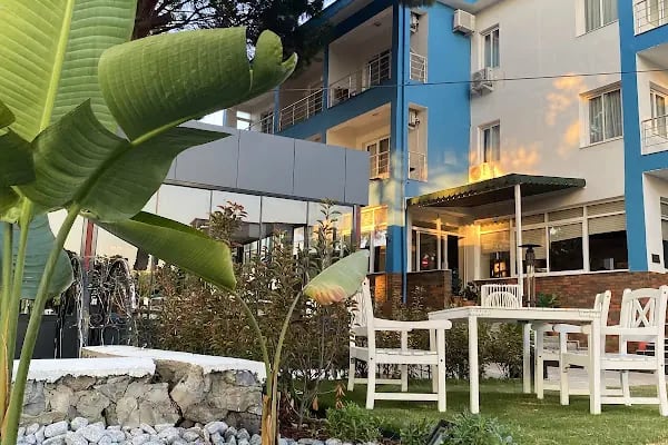 Pine Tree Otel - Resim 10