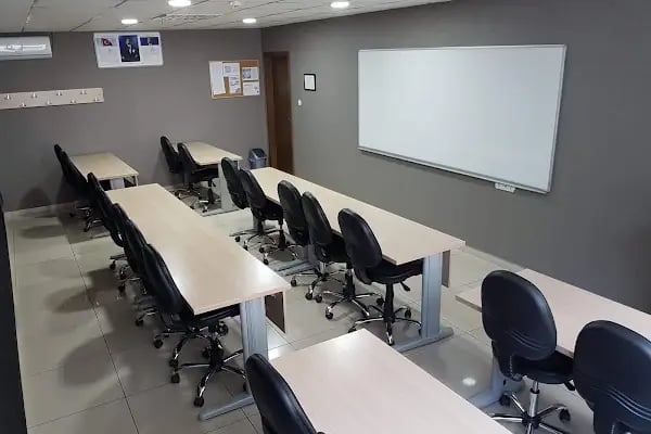 İngiliz Kültür Yabancı Dil Kursları Konya Merkez Şubesi - Resim 17