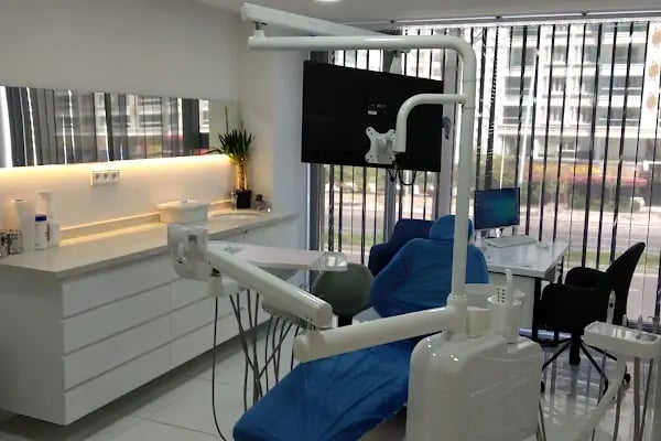 Beyaz Işık Ağız ve Diş Sağlığı Merkezi Diyarbakır - Resim 17