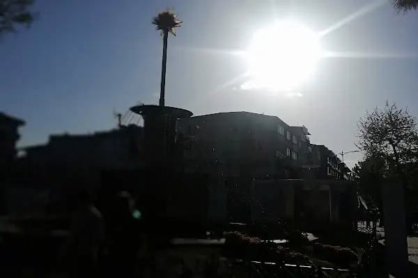 Mareşal Caddesi Yürüyüş Yolu - Resim 12