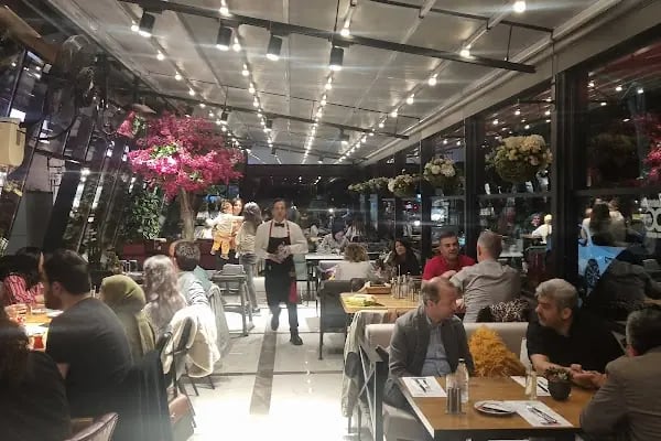 Fesleğen pastane &amp; cafe - Resim 12