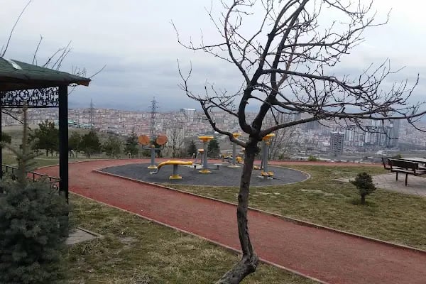 Keçiören Belediyesi Erhan Dural Parkı - Resim 16