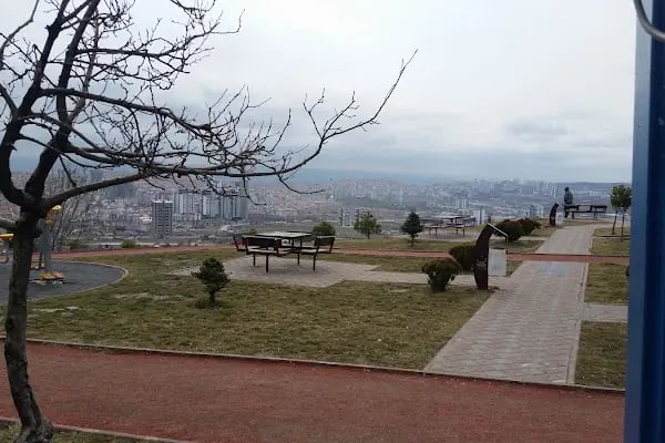 Keçiören Belediyesi Erhan Dural Parkı - Resim 5