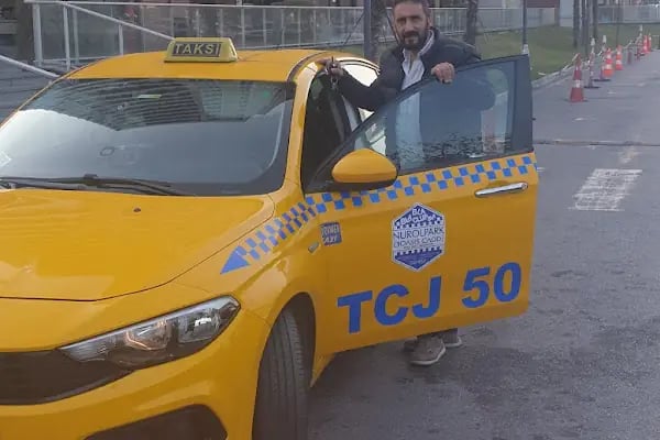 GÜNEŞLI NUROL PARK TAKSİ QASIS CADDE TAKSI - Resim 1