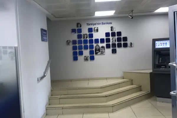 Türkiye İş Bankası Çarşı-Avcılar/İstanbul Şubesi - Resim 17