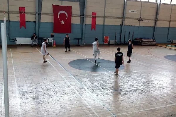 Buca Afetevleri Spor Salonu - Resim 10