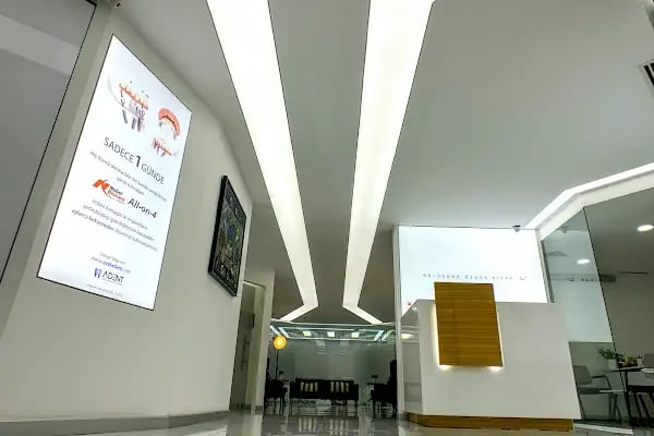 Adent Ağız Diş Sağlığı Kliniği İmplant Ve Estetik Dişhekimliği Merkezi - Resim 4