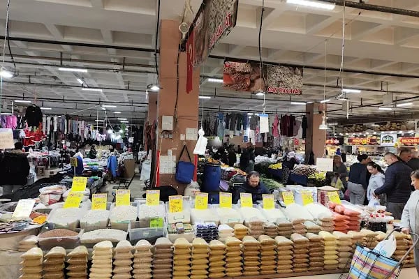 Çamdibi kapalı pazar yeri - Resim 4
