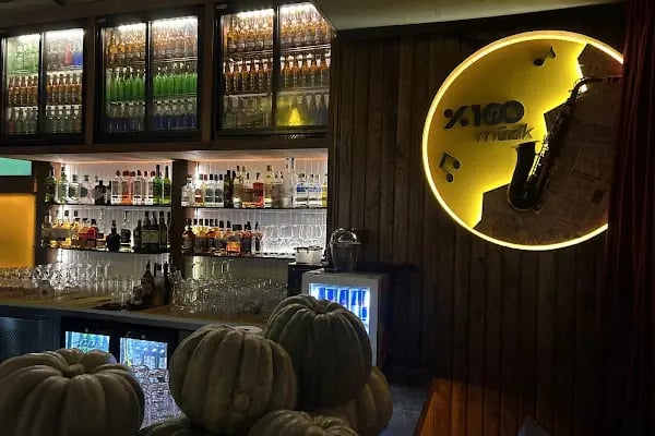 Kirvem Ataşehir Sahne Türkü Evi &amp; Bar - Resim 6