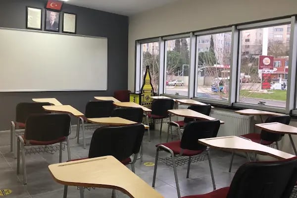 Tekirdağ English Time Dil Okulu - Resim 4