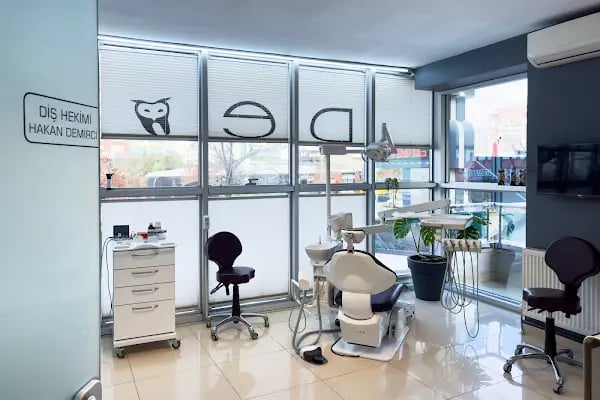 DENTUSTA Ağız ve Diş Kliniği - Resim 5