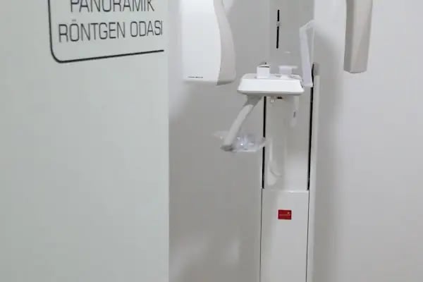 DENTUSTA Ağız ve Diş Kliniği - Resim 8