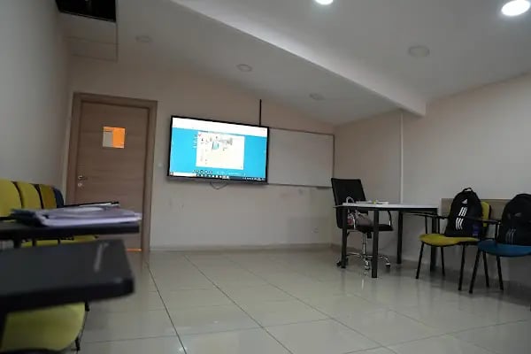 Just English Dil Okulları - İngilizce Kursu Maltepe - Resim 9