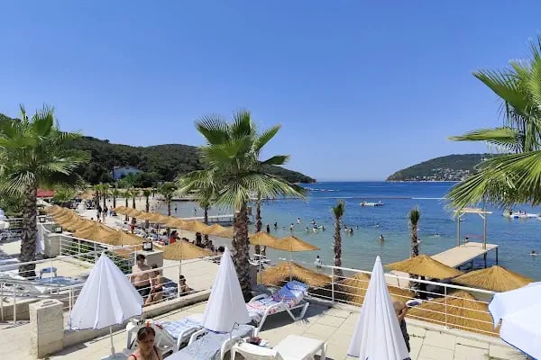 Nirvana Beach Club&amp;Cafe - Resim 3