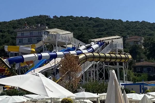 Nirvana Beach Club&amp;Cafe - Resim 15