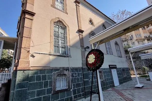 Eşrefpaşa Camii - Resim 10