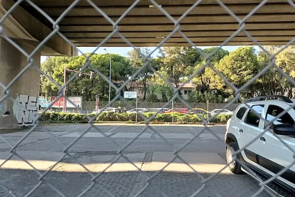 Bornova Metro İstasyonu - Resim 13