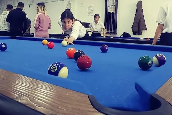 Akademi Bilardo Salonu - Resim 15