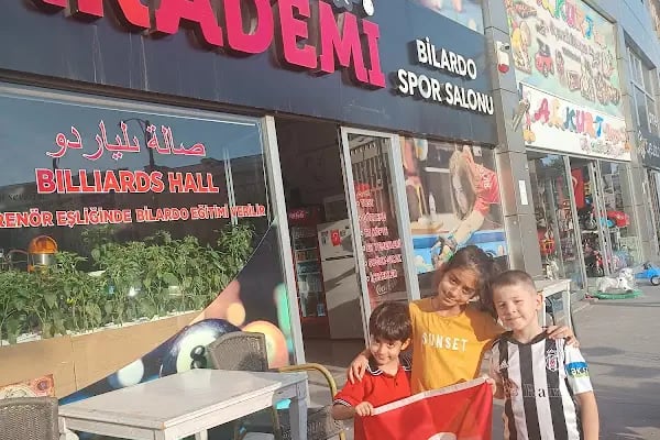 Akademi Bilardo Salonu - Resim 2