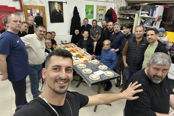 Akademi Bilardo Salonu - Resim 8