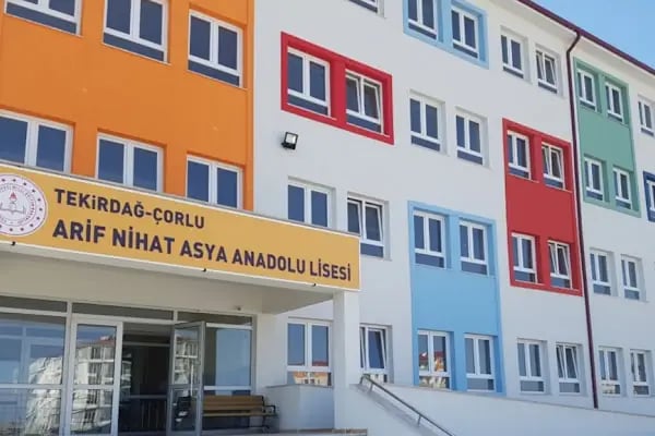 ARİF NİHAT ASYA ANADOLU LİSESİ - Resim 1