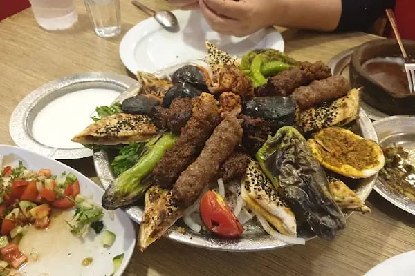 Hera Cafe&amp;Restaurant - Resim 1