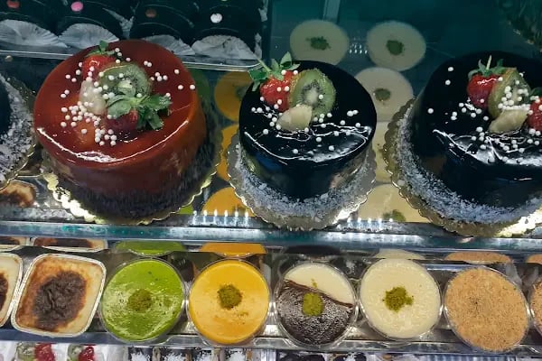Hünerli Usta Fırın Cafe & Unlu Mamüller - Resim 9