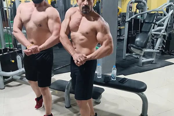 Collesium Fitness & Gym - Resim 4