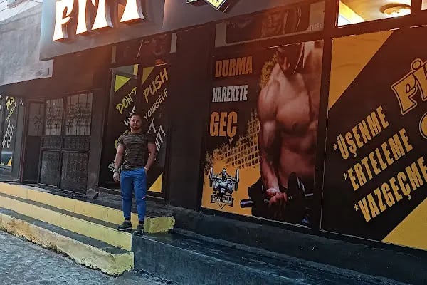 Collesium Fitness & Gym - Resim 14