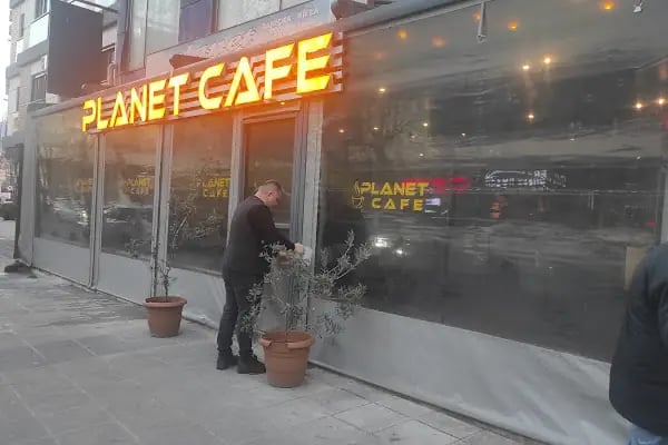 Planet Cafe - Resim 9