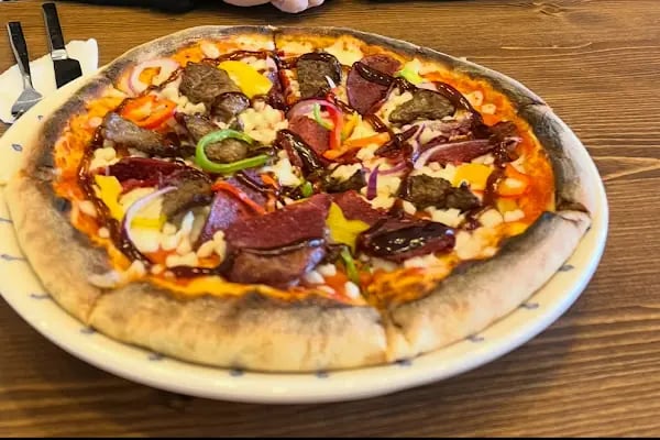 Ozzy Pizza - Resim 2