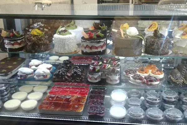 Yeliz Hanım Patisserie Balçova - Resim 1