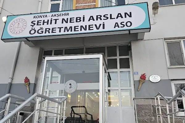 Akşehir Öğretmenevi ve Akşam Sanat Okulu - Resim 11