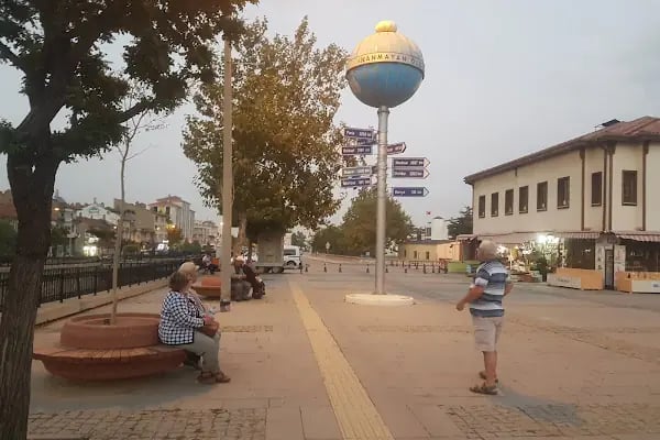 Akşehir Öğretmenevi ve Akşam Sanat Okulu - Resim 19