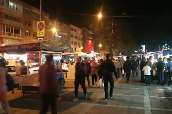 VakıfBank Şirinyer Şubesi - Resim 11