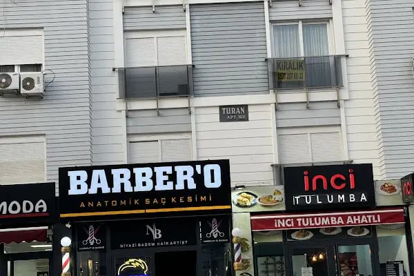 Barbero Anatomik Saç Kesimi - Resim 2