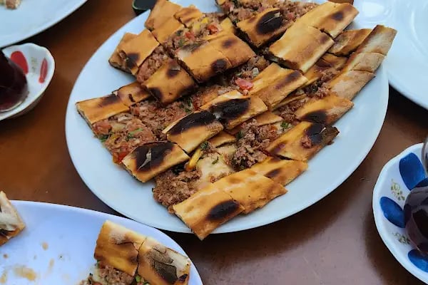 Doyum Pide Pizza Salonu - Resim 3